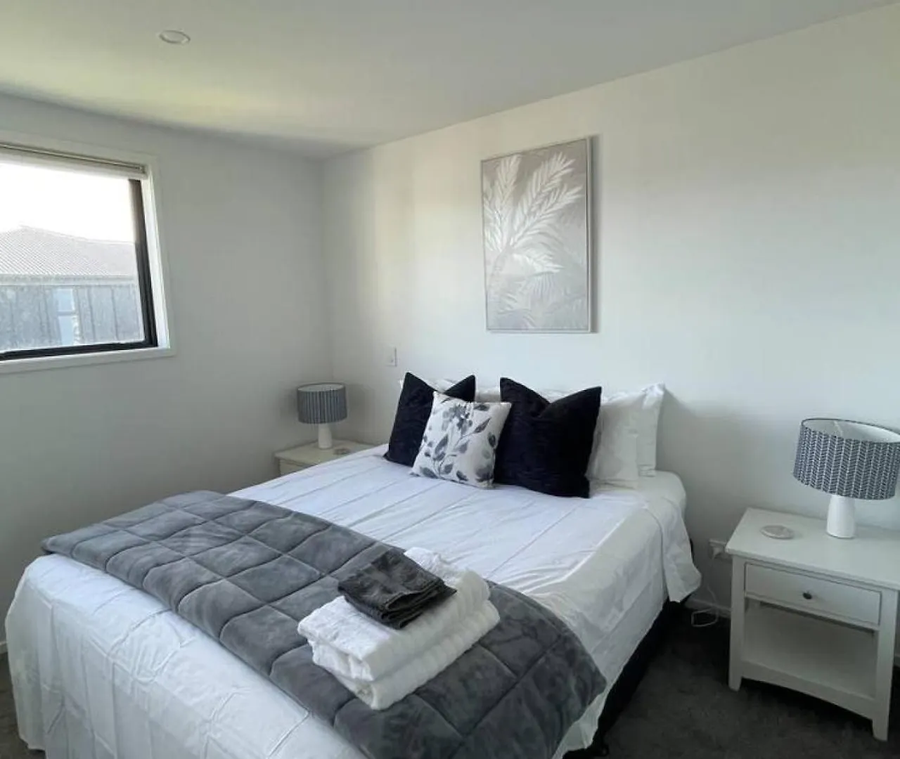 1 Bed 1 Bath Suite On Mohua location